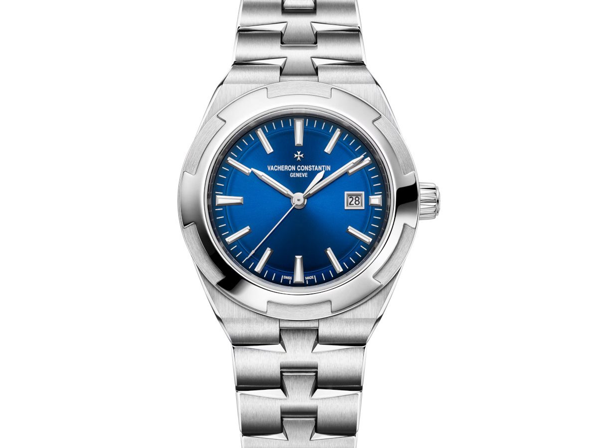 Vacheron Constantin 4600V/200A-B980 Overseas Blue Dial Steel