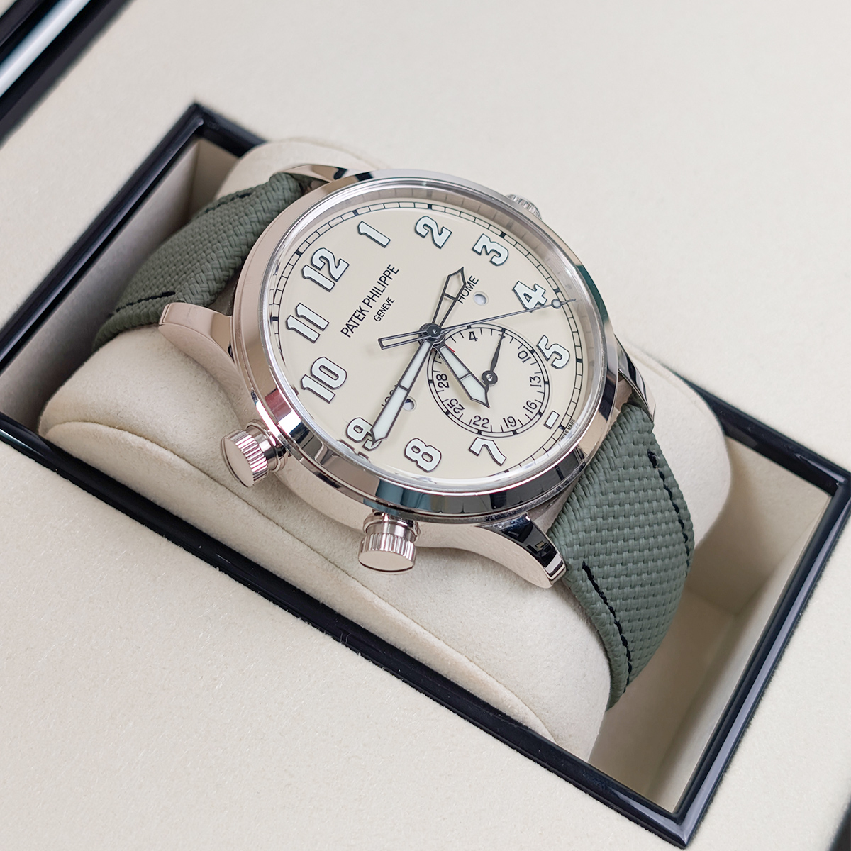 Patek Philippe 5524G Luxury Watch - Complications Pilot Travel Time